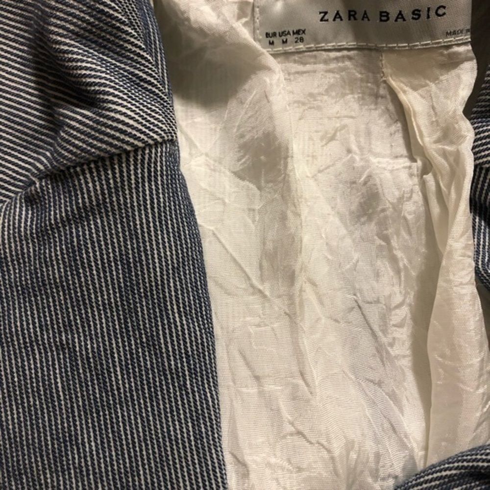 Zara Basic Blazer Size Medium - image 4
